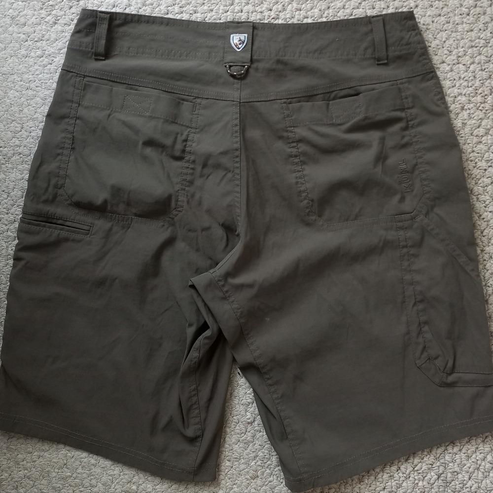 Kuhl Men's Mountaineering Cargo Shorts